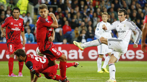 Real (áo trắng) sẽ không khó có 3 điểm đêm nay khi đã thắng cả 7 trận gần đây tiếp Sevilla