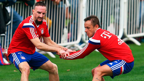 Rafinha (phải) và Ribery sẽ trở lại sân cỏ ngay cuối tuần này