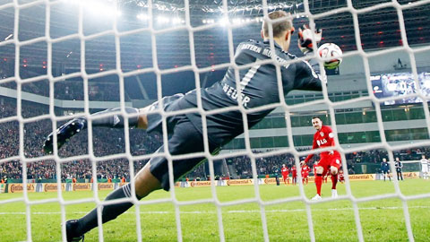 Một lần nữa Bayern lại đạt được mục đích bằng lối đá đậm chất tính toán