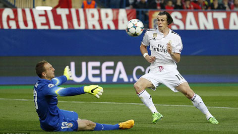 Oblak thắng Bale trong tình huống đối mặt