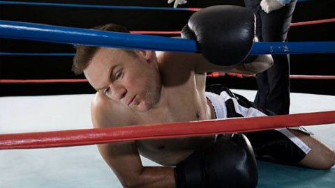 Bức ảnh chế cảnh Rooney bị hạ knock-out