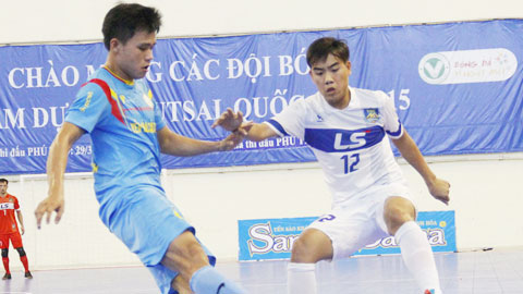Thái Sơn Nam (áo trắng) vẫn còn nguyên cơ hội vô địch