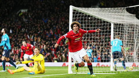 Bây giờ Fellaini rất quan trọng trong chiến thuật của HLV Van Gaal