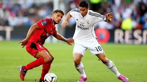 Trận thắng thứ 5 liên tiếp tại La Liga đang chờ James Rodriguez (phải) và đồng đội