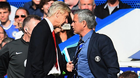 Giữa Mourinho và Wenger luôn là những cuộc khẩu chiến không có hồi kết