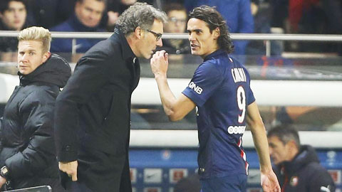 Nếu HLV Blanc không cho Cavani đá tiền đạo cắm, anh sẽ rời PSG Hè này