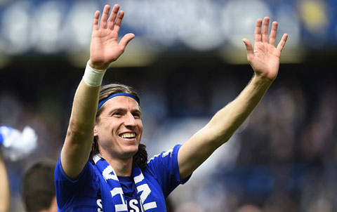 Luis cần kiên nhẫn trong cuộc chiến giành vị trí ở Chelsea
