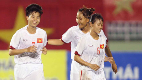 ĐT nữ Việt Nam sẽ vượt qua Philippines và vào bán kết với ngôi đầu bảng B - Ảnh: Quốc An