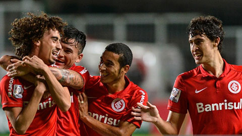 08h00 ngày 14/5: Internacional vs Mineiro