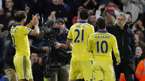 Chelsea của Mourinho đã trải qua 90 phút đầy nhọc nhằn