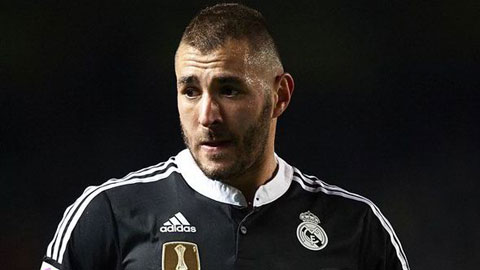 Real sẵn sàng bán Benzema cho M.U với giá 55 triệu euro