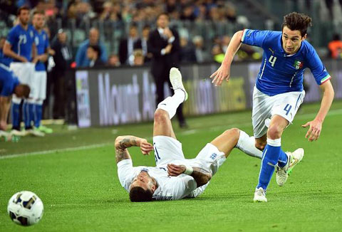 01h45 ngày 25/6, U21 Anh vs U21 Italia: Điệp vụ bất khả thi