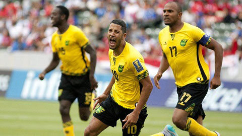 05h30 ngày 12/7: Canada vs Jamaica