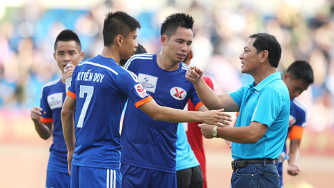 HLV Đinh Cao Nghĩa trở lại, T.QN sẽ mạnh hơn. Ảnh: Đức Cường