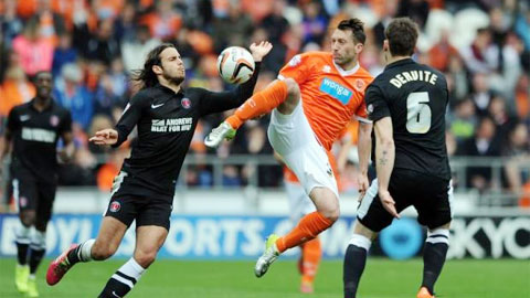 21h00 ngày 25/7: Charlton vs West Ham