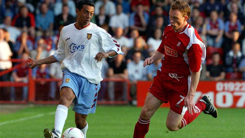 21h00 ngày 25/7: Walsall vs Aston Villa