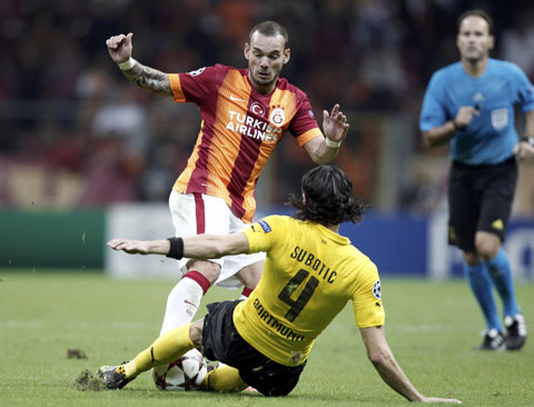 0h00 ngày 3/8, Galatasaray vs Inter: Trong nỗi nhớ Sneijder
