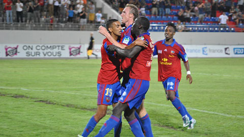 02h00 ngày 9/8: Troyes vs GFC Ajaccio