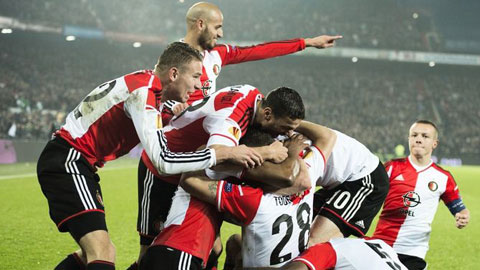 01h45 ngày 9/8: Feyenoord vs Utrecht