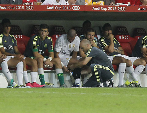 Chấn thương của Pepe khiến Real lo lắng