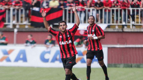 05h30 ngày 13/8, Flamengo vs Atletico Paranaense