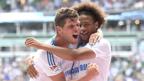 Lối chơi thực dụng giúp Schalke giành chiến thắng ngay trên sân của Bremen
