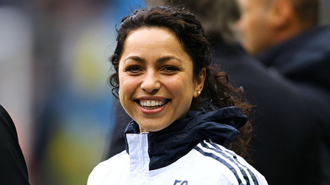 Bồ cũ tố nữ bác sỹ Carneiro của Chelsea có xu hướng bạo lực tình dục Eva Carneiro có thực sự nghiện sex như bạn trai cũ