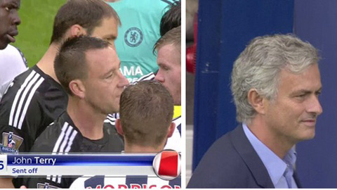 Nụ cười ngao ngán của HLV Mourinho khi Terry nhận thẻ đỏ