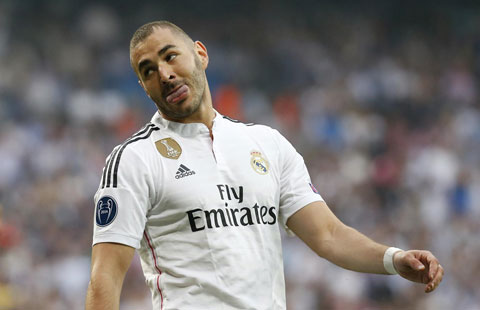 Benzema đang dính chấn thương xà không thể xung trận vào đêm nay