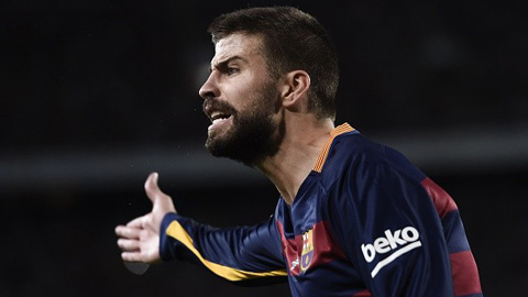 Pique vẫn sẽ tiếp tục vắng mặt ở 3 trận đấu sắp tới của Barca