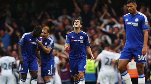 Chelsea bị Palace đánh bại ngay tại Stamford Bridge