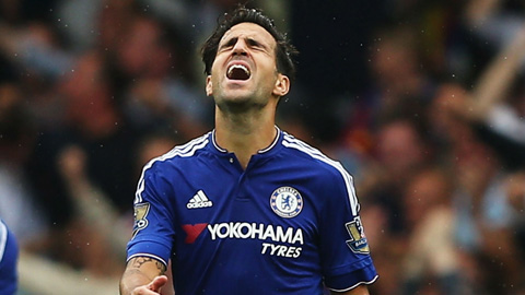 Fabregas đang chơi khá tệ kể từ khi giải Ngoại hạng 2015/16 khởi tranh