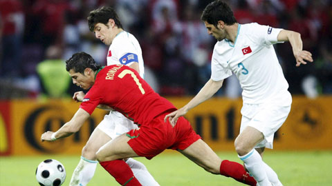 Ronaldo và đồng đội khó ngăn cản Albania nối dài mạch trận bất bại lên con số 6