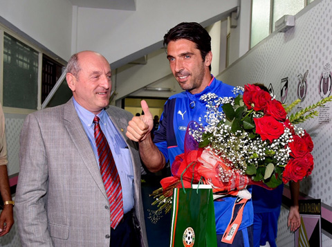 Buffon nhiều khả năng sẽ có thêm nhiều kỷ lục nữa trong màu áo ĐTQG