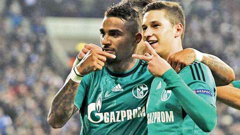Draxler (phải) để lại một lỗ hổng cực lớn ở hàng tiền vệ Schalke