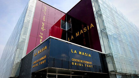 Lò đào tạo trứ danh La Masia của Barca