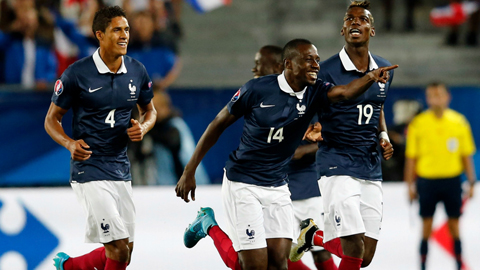 Matuidi vừa tỏa sáng trong chiến thắng 2-1 trước Serbia rạng sáng qua