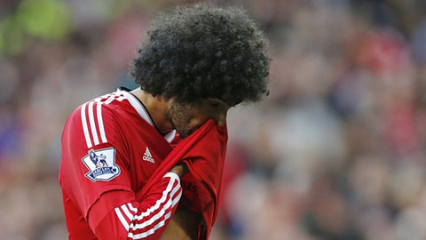 Fellaini đã có một trận đấu không thành công khi đá tiền đạo