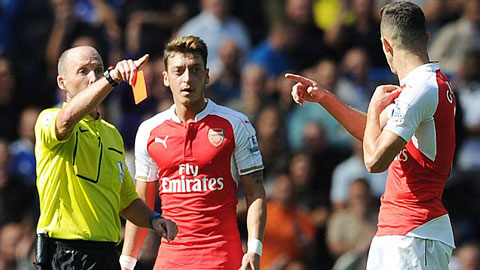 Arsenal một lần nữa gây thất vọng ở đại chiến