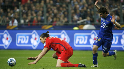 Ibrahimovic (trái) dường như đã đánh mất sự thính nhạy trước khung thành đối phương