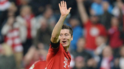 Lewandowski vừa ghi 5 bàn chỉ trong… 9 phút vào lưới đối thủ mạnh Wolfsburg