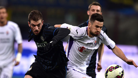 Sự sa sút của hàng công sẽ khiến Inter (trái) khó có thể đánh bại Fiorentina