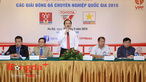 Hội nghị tổng kết các Giải Bóng đá chuyên nghiệp Quốc gia năm 2015 diễn ra sáng nay - Ảnh: Đức Cường