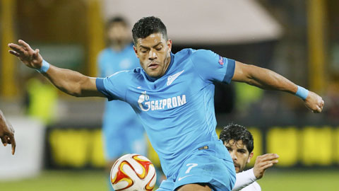 Hulk (trước) sẽ lại ghi bàn để đưa Zenit tới chiến thắng?