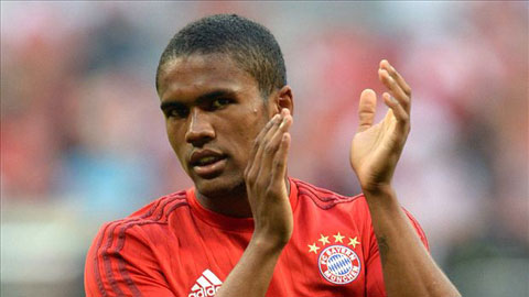 Douglas Costa được HLV Guardiola đánh giá rất cao