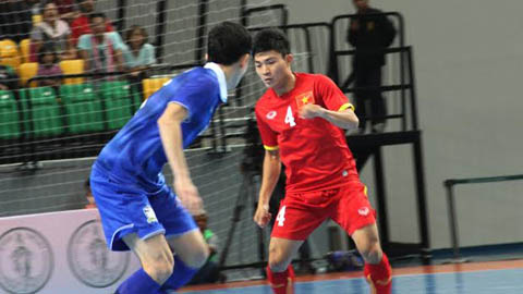 ĐT futsal Việt Nam để thua ngược