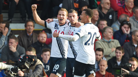 Kane (bìa trái) sẽ lại đưa Tottenham tới chiến thắng