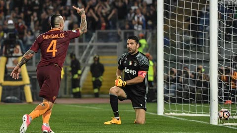 Juve thua Roma: Hoãn vô địch lại hay Juve thua Roma: Hoãn vô địch lại hay
