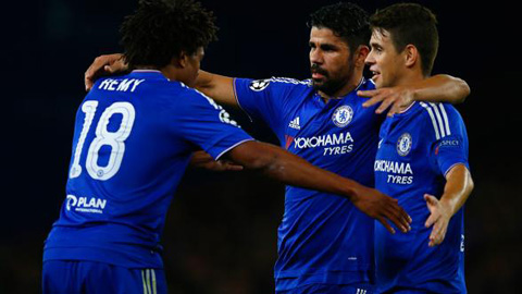 Sự trở lại của Diego Costa (giữa) sẽ giúp Chelsea tự tin ở chuyến làm khách trước Porto